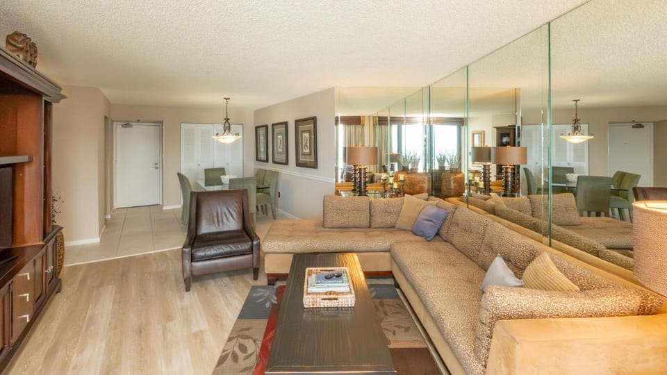 South Seas Tower - SST3-1807 House in Marco Island