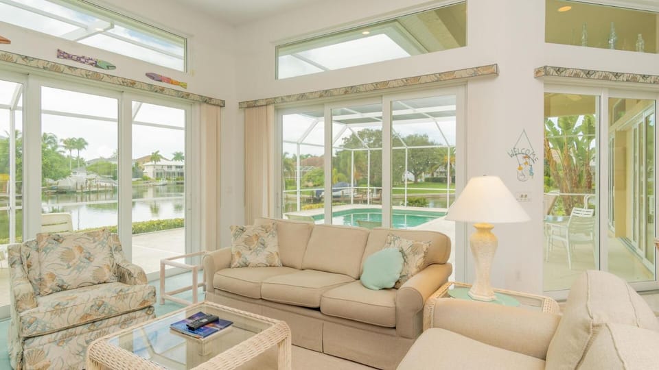 435 Cottage Court - Cottage435 House in Marco Island