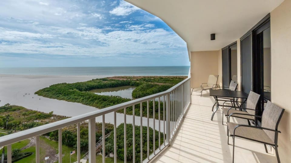 South Seas Tower - SST4-1607 House in Marco Island