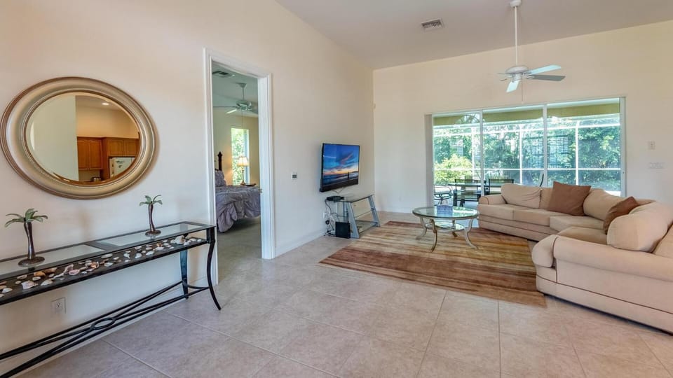 69 Tahiti Rd House in Marco Island