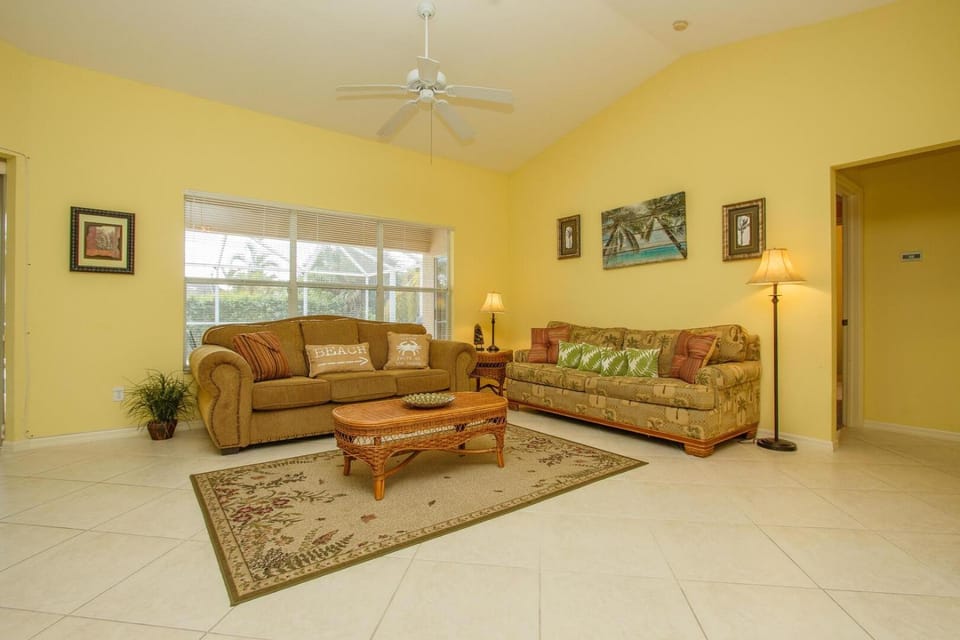 990 Baltic Terrace - Baltic990 House in Marco Island