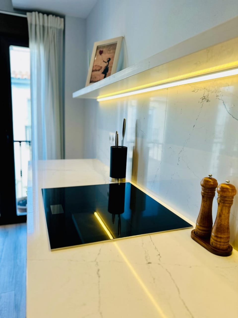 Luxury Apartment with Private Rooftop & Jacuzzi Apartment in Nerja