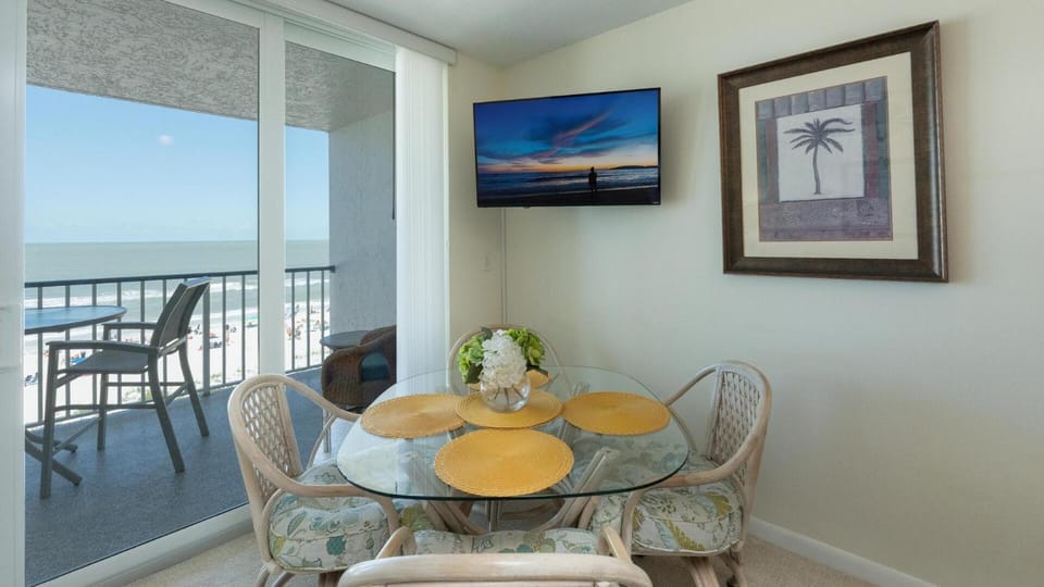 Apollo Condominium - Apollo 505 House in Marco Island
