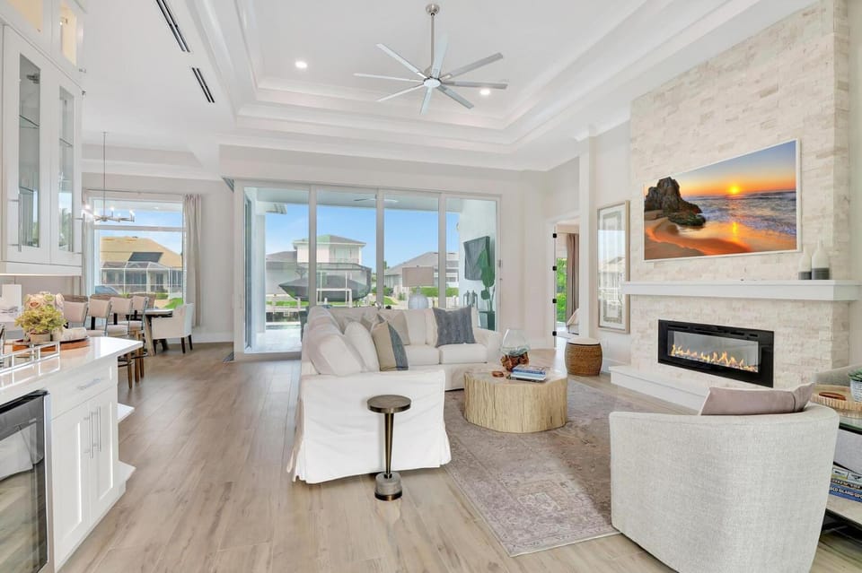 768 Amazon Court - Amazon 768 House in Marco Island