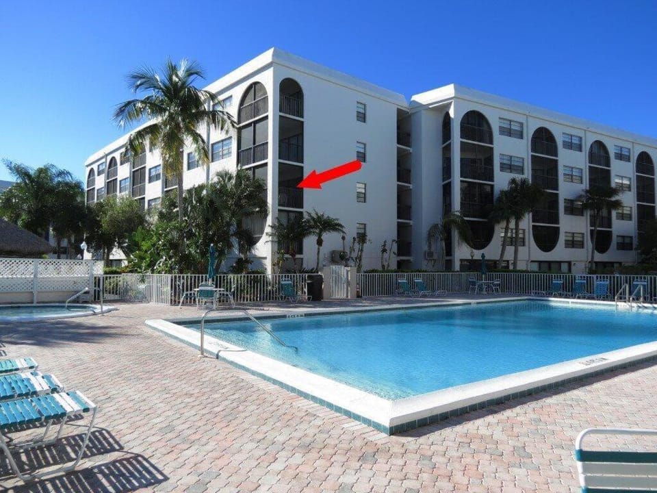 Anglers Cove AC F-301 House in Marco Island