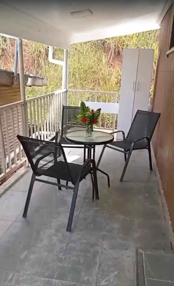 Modern 1BDR Farmstay Jasmeeruls Bayt Tuvurara, Savusavu Apartment in Central Division, Fiji