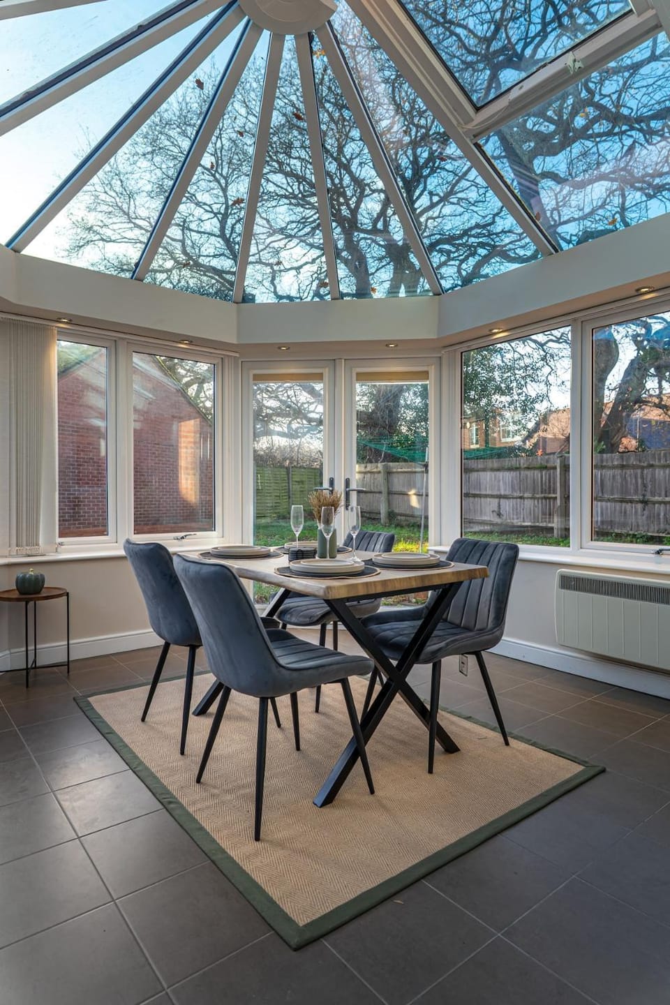 Eden House Stylish 3BR, 6 Guests Contractor Near NEC and Birmingham Airport House in Shirley