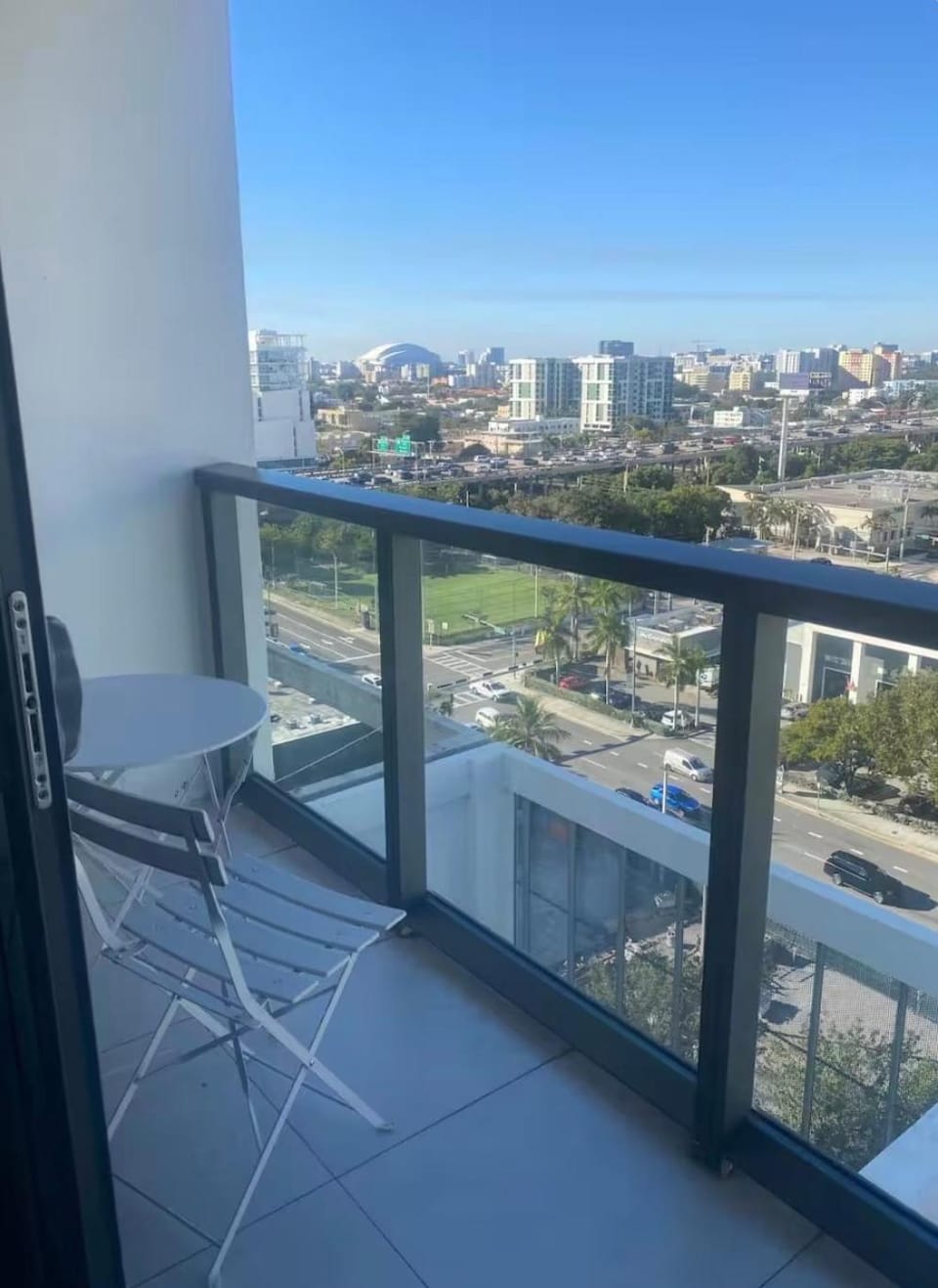 View (from property/room), Balcony/Terrace, City view