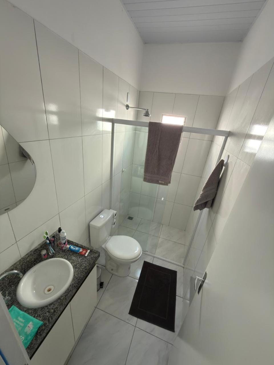 Shower, Toilet, Bathroom