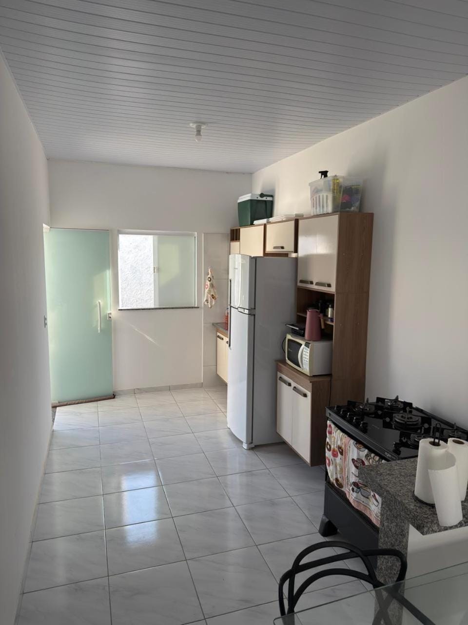 Kitchen or kitchenette, oven, stove