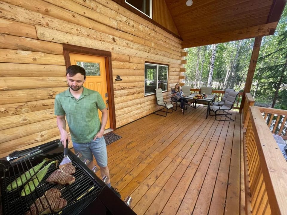 Patio, BBQ facilities