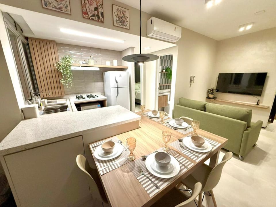 Apto completo para a família, Central, a 2 min a pé do Shopping Curitiba Apartment in Curitiba