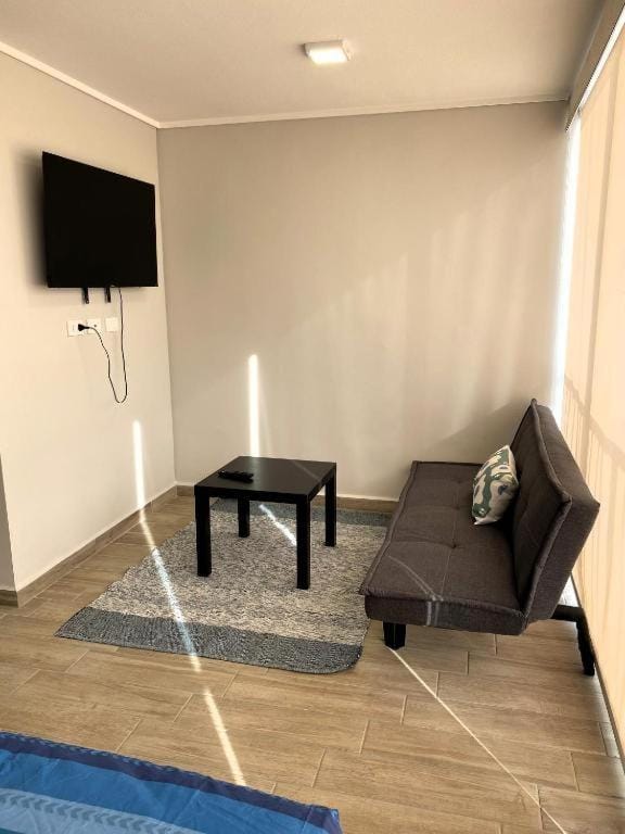 TV and multimedia, Seating area