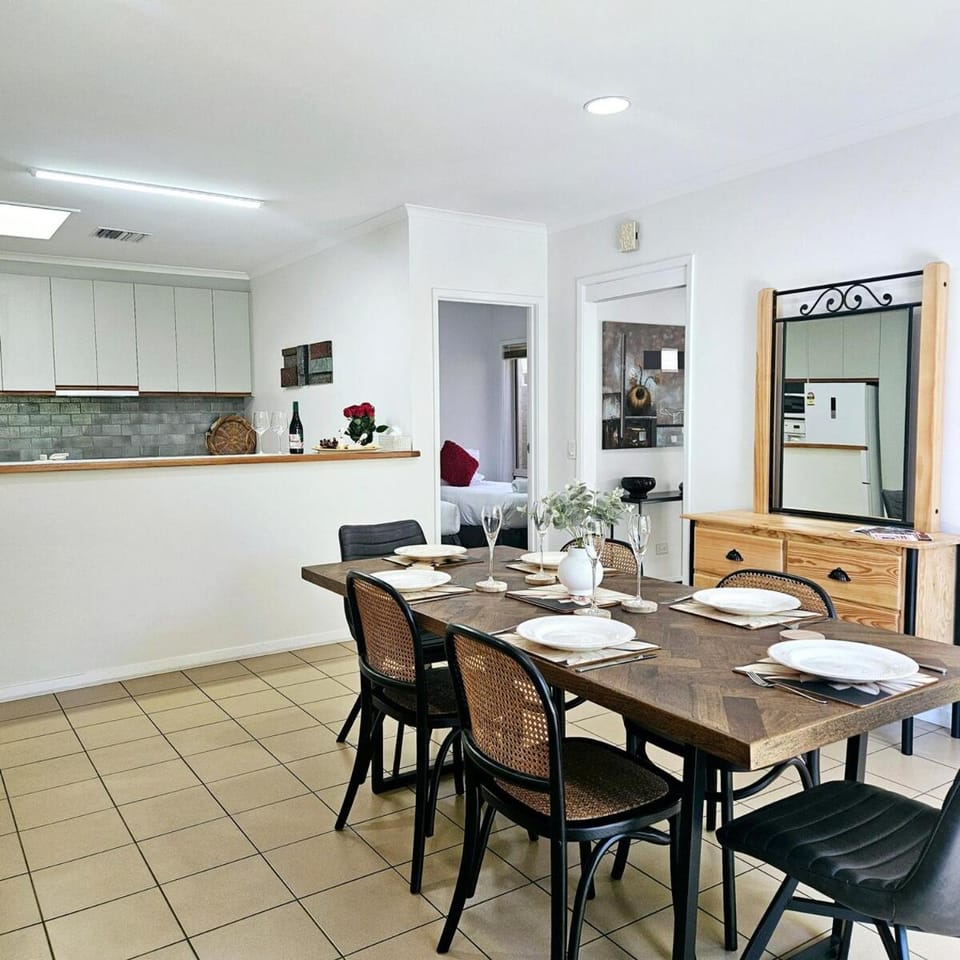Garden Retreat on Orr House in Shepparton
