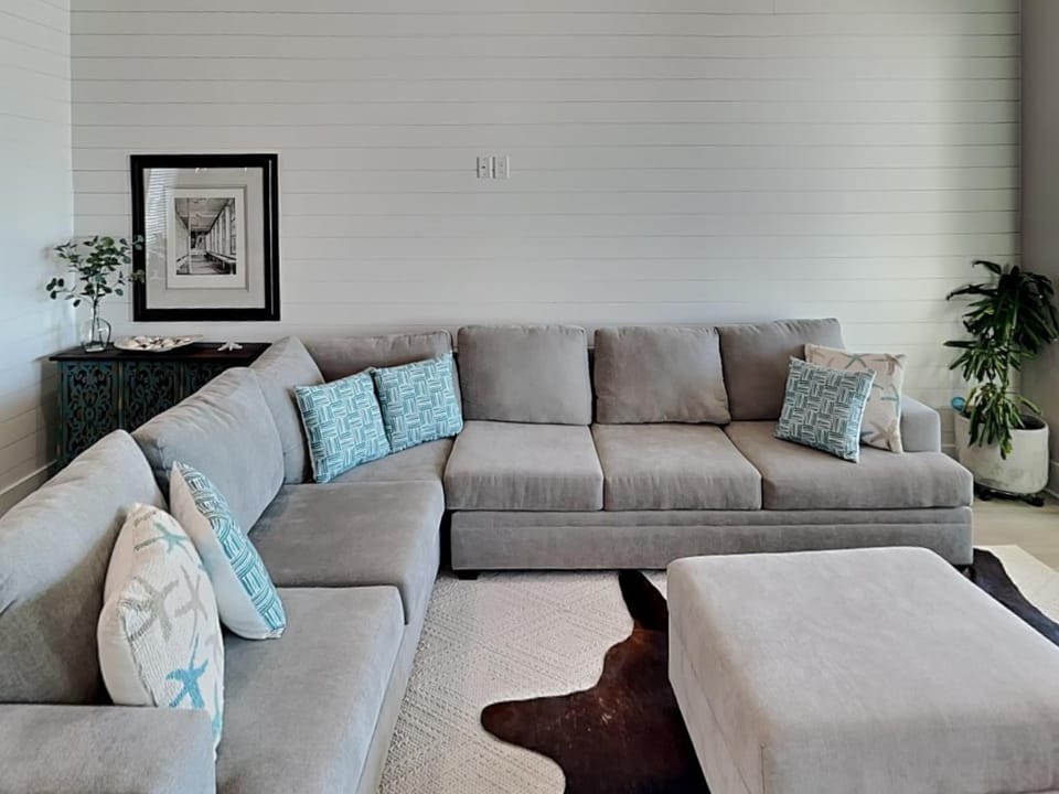 Living room, Seating area, furniture