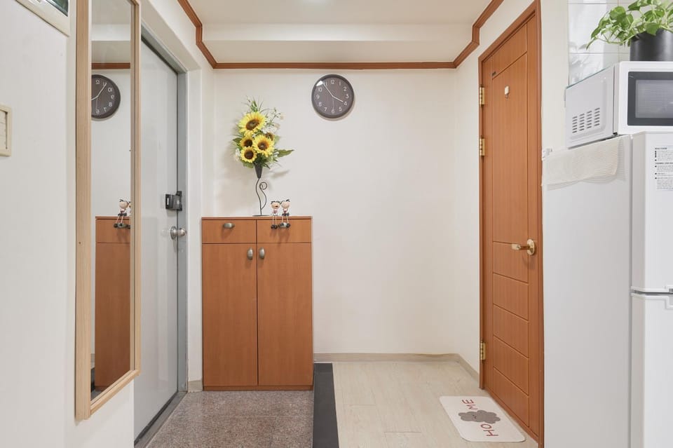 Property building, wardrobe
