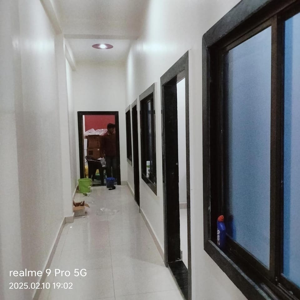 Shree krishna guest House near Ram mandir Bed and Breakfast in Uttar Pradesh