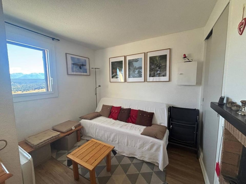 Appartement T3 aux Angles avec balcon et vue lac - FR-1-593-143 Apartment in Occitanie