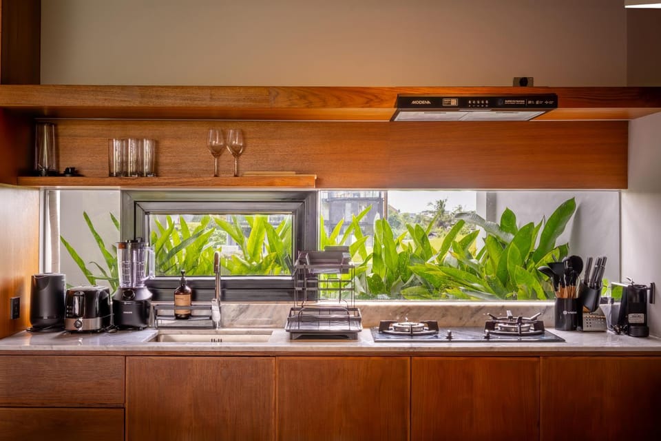 Kitchen or kitchenette