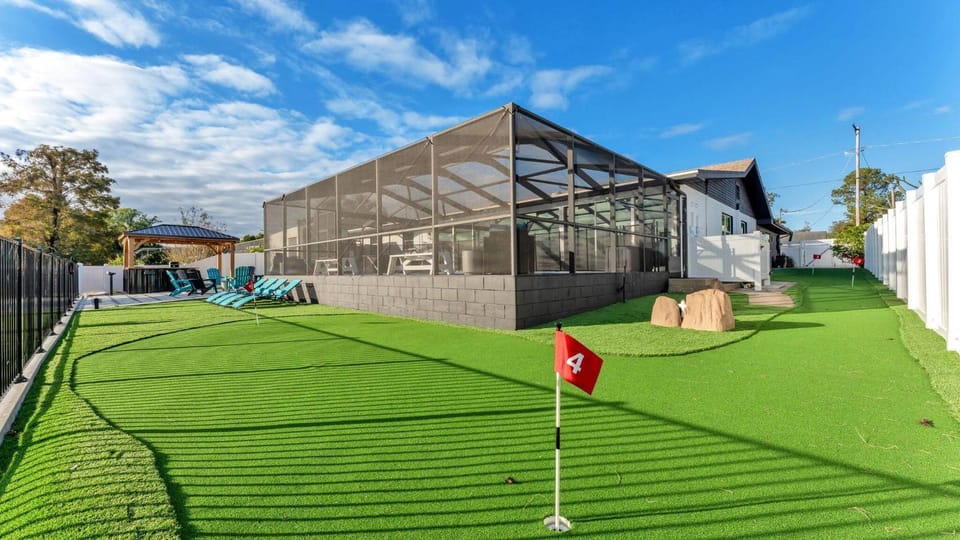 Day, Natural landscape, Golfcourse, Minigolf, Other