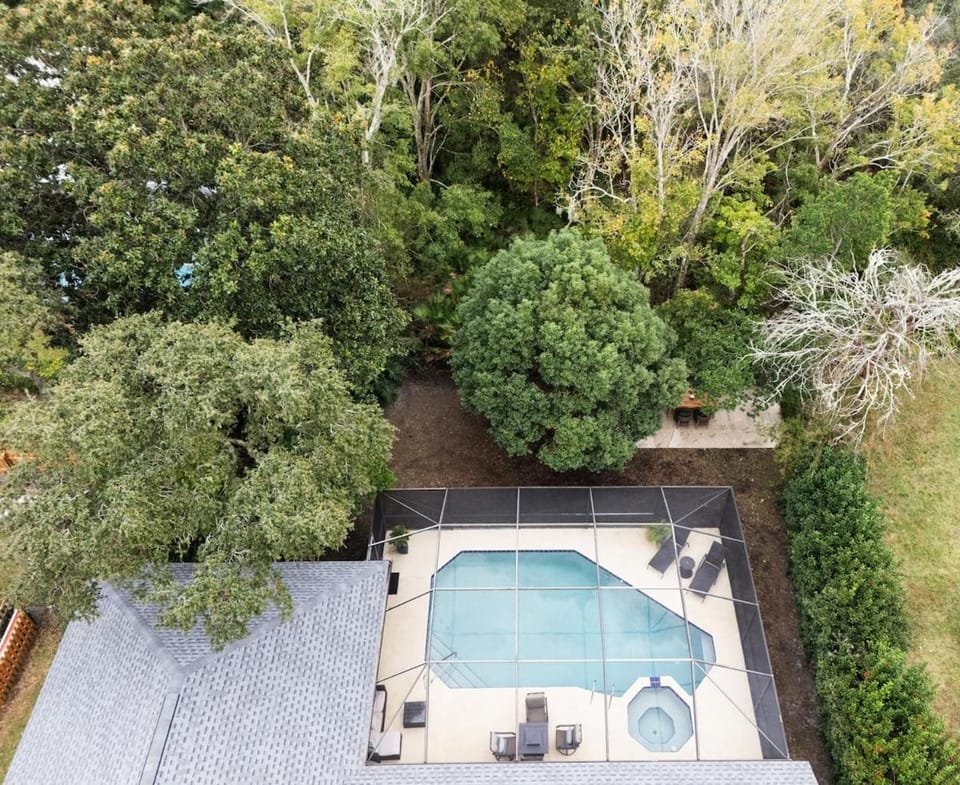 New Pool Home Family Escape - 8 Min Beach House in Palm Coast