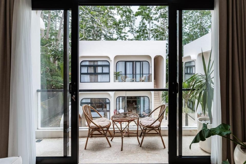 Warm & Stylish 1BR Unit Close to Bali Hotspots Apartment in Bali
