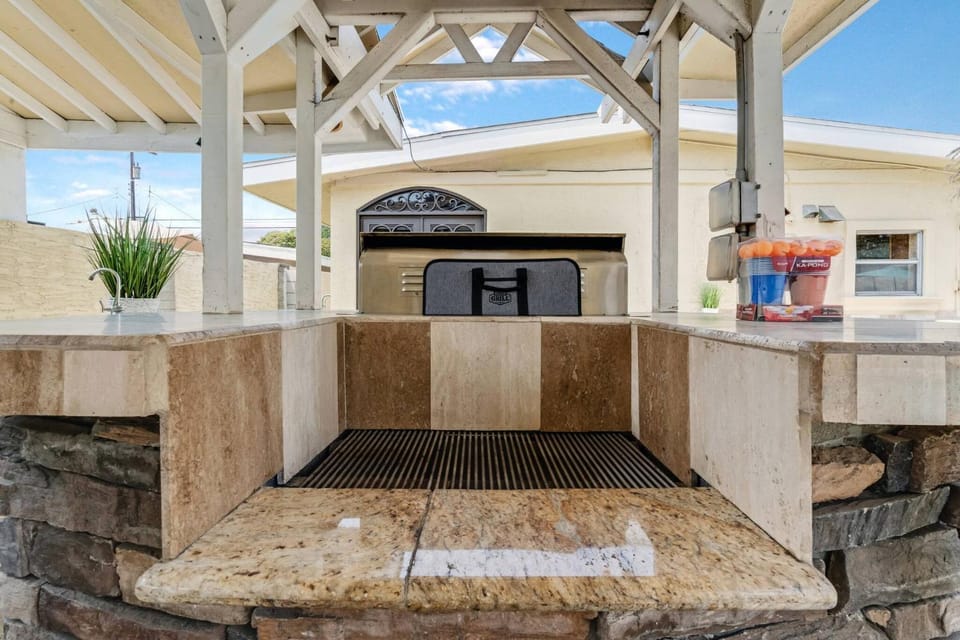 Patio, BBQ facilities, Bowling, Garden, Minigolf, Lounge or bar