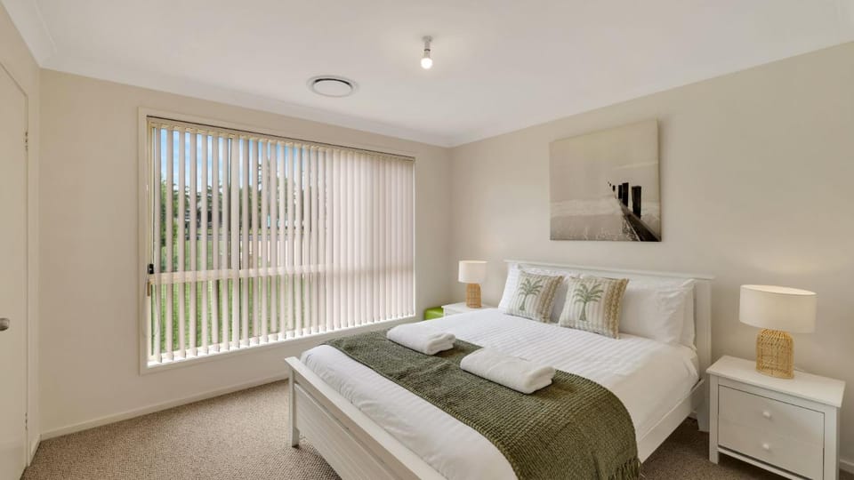 The Coastal Corner House in Culburra Beach