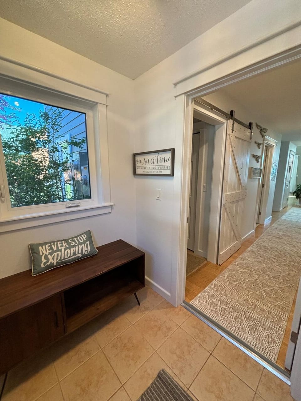 Mississippi waterfront getaway-Dogs Welcome! House in Brownsville