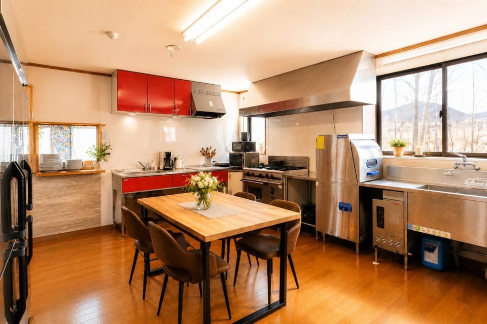 Kitchen or kitchenette