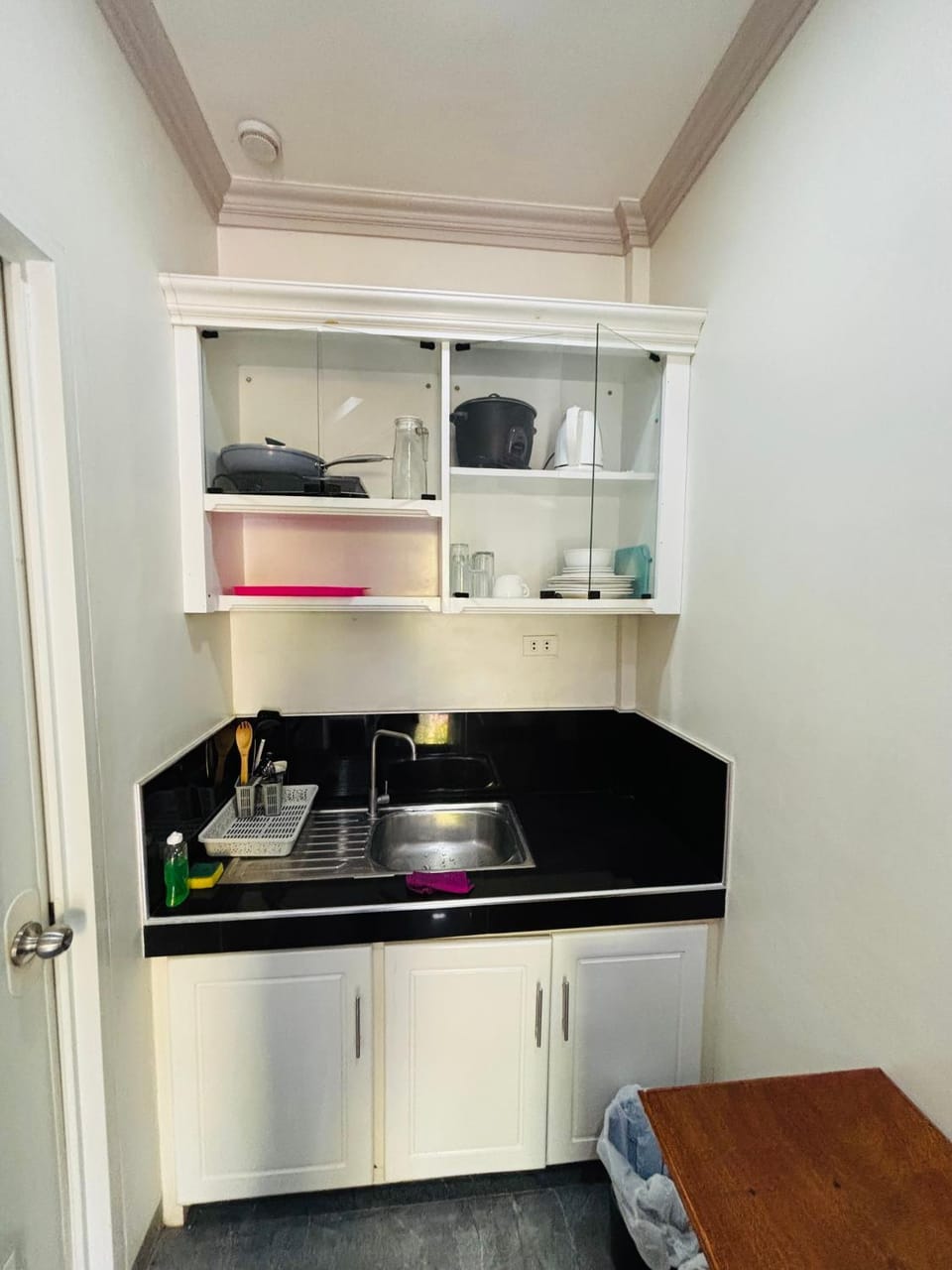 Piccadilly Green Villas Apartment Apartment in Central Visayas