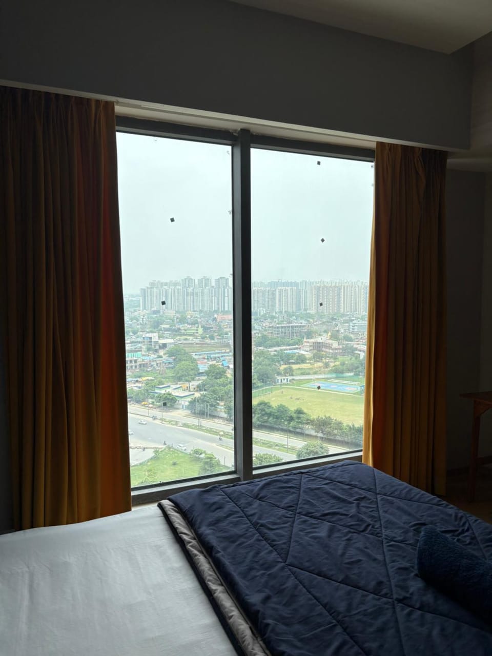 Starlight galaxy blue sapphire plaza Apartment in Noida