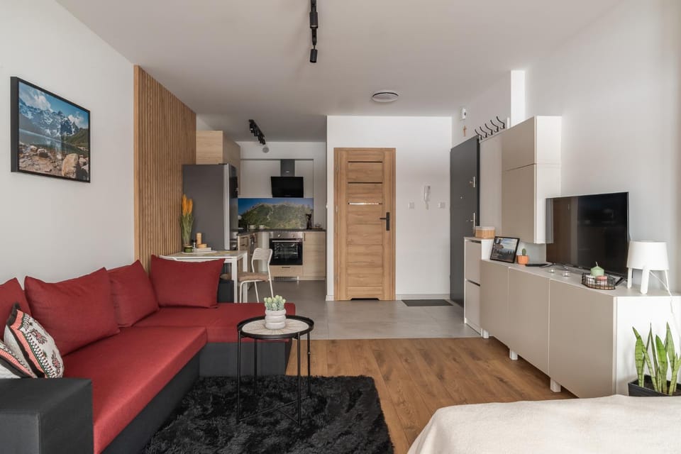 TV and multimedia, Kitchen or kitchenette, Living room, Seating area, Dining area, oven