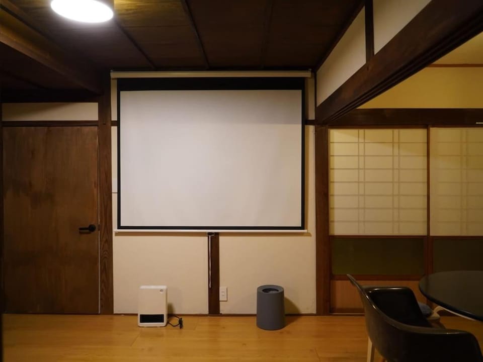 Newopen 一棟貸切宿YUNOWA 車3台駐車可 6名様まで同料金 Villa in Japan