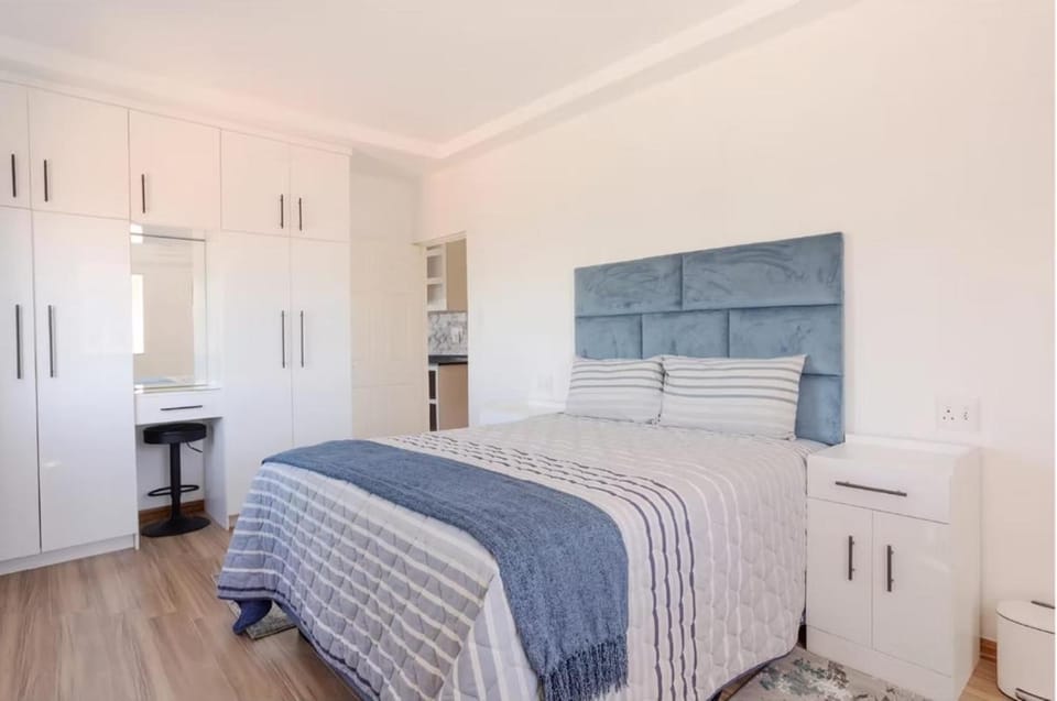 Ocean Whisper Cottage Apartment in Durban