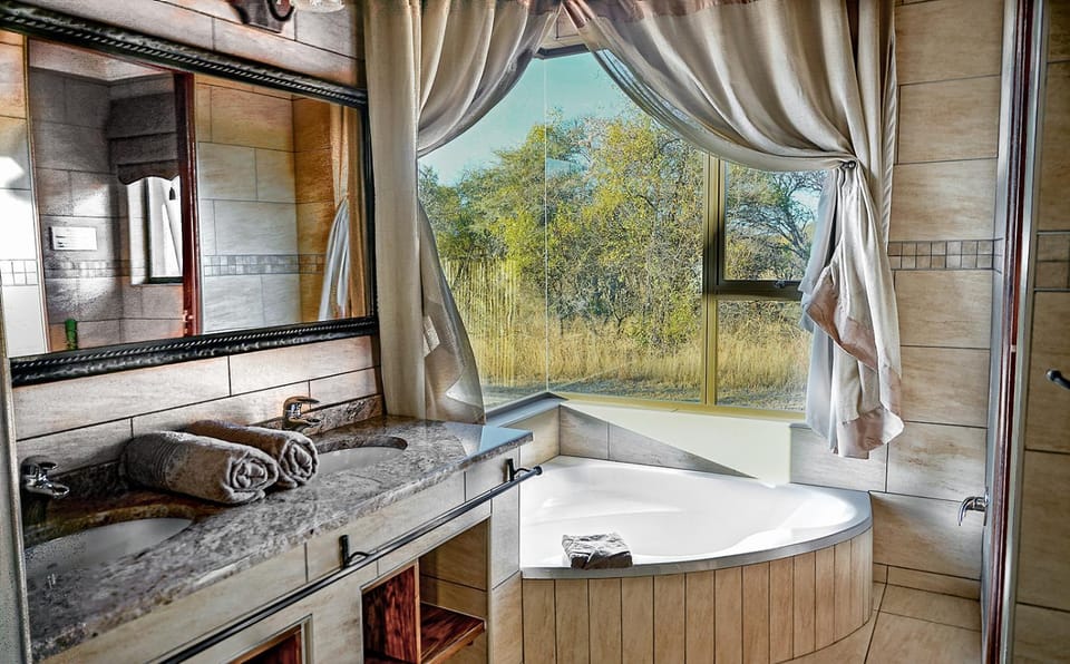 Zebula Kareefontein, 2 Bedroom Cottage IV3 House in South Africa