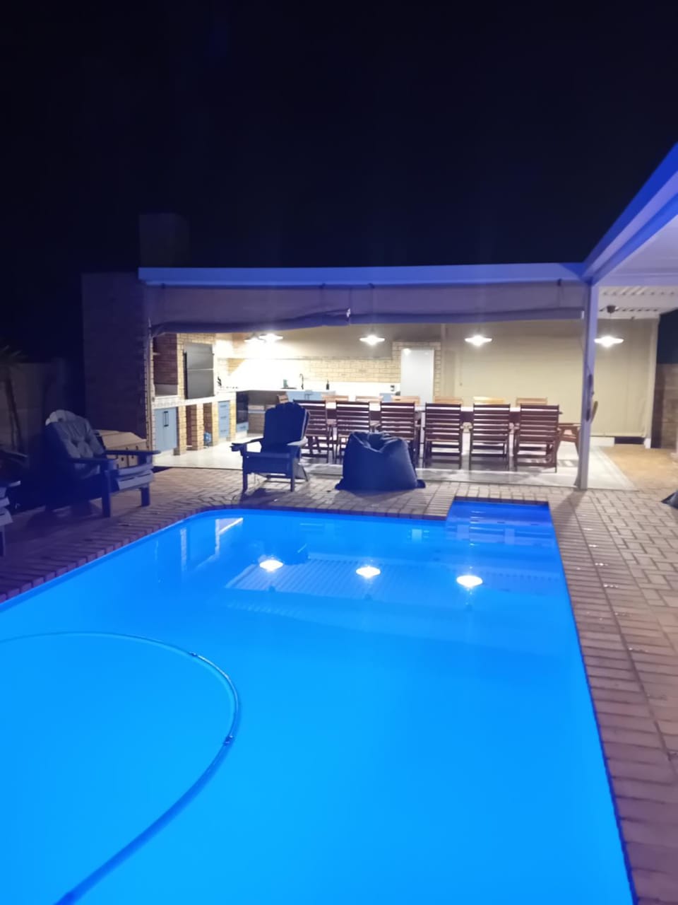 Night, Pool view, Swimming pool, sunbed
