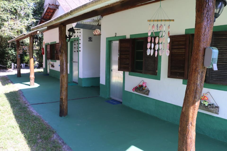 Nosso Chalé na Ilha Bed and Breakfast in State of São Paulo