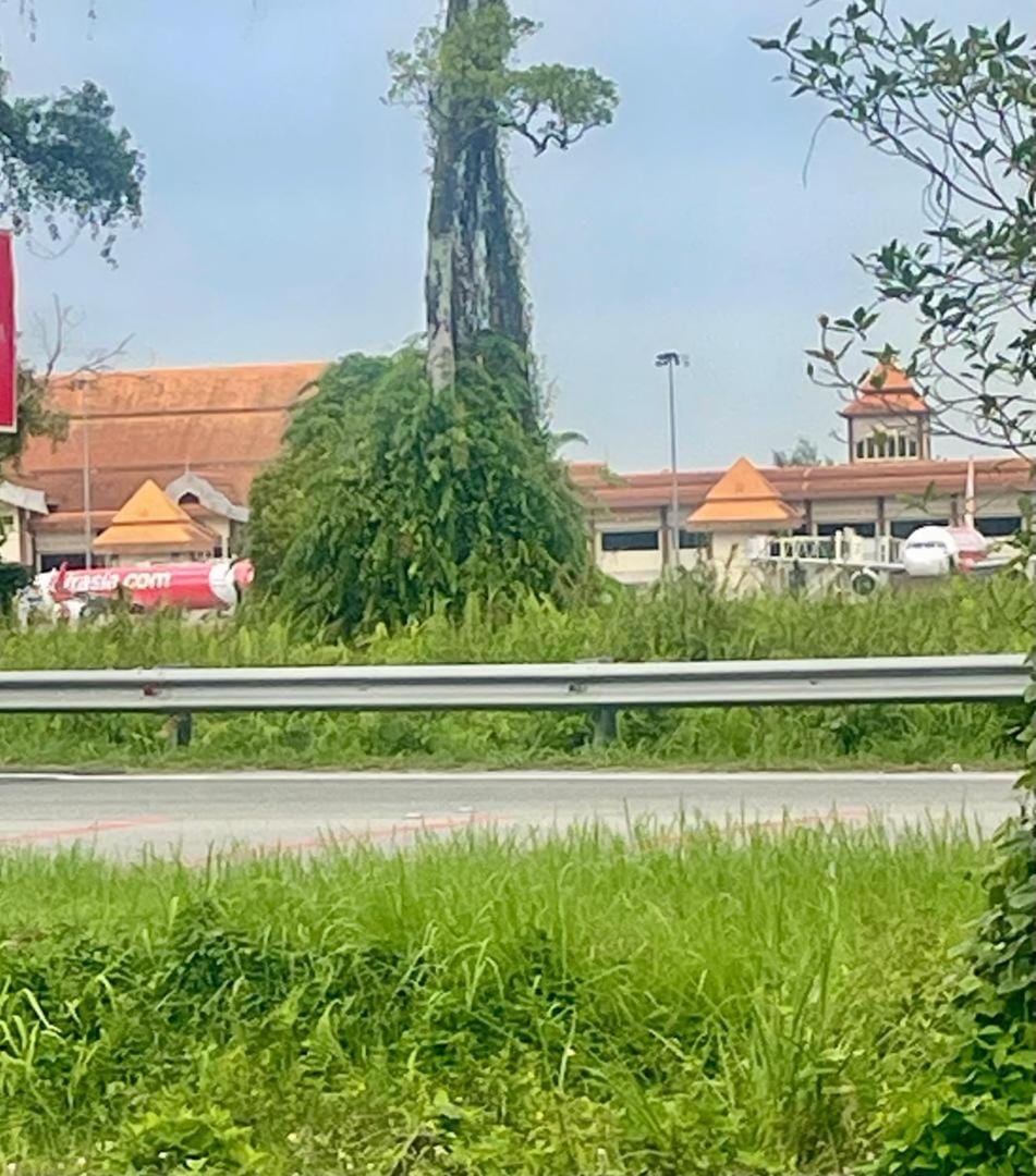 Neighbourhood, Natural landscape