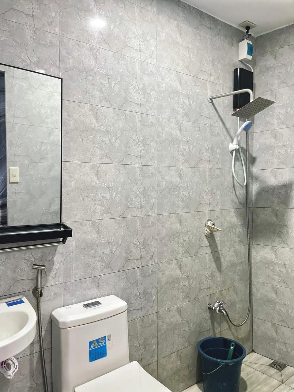 Shower, Toilet, Bathroom