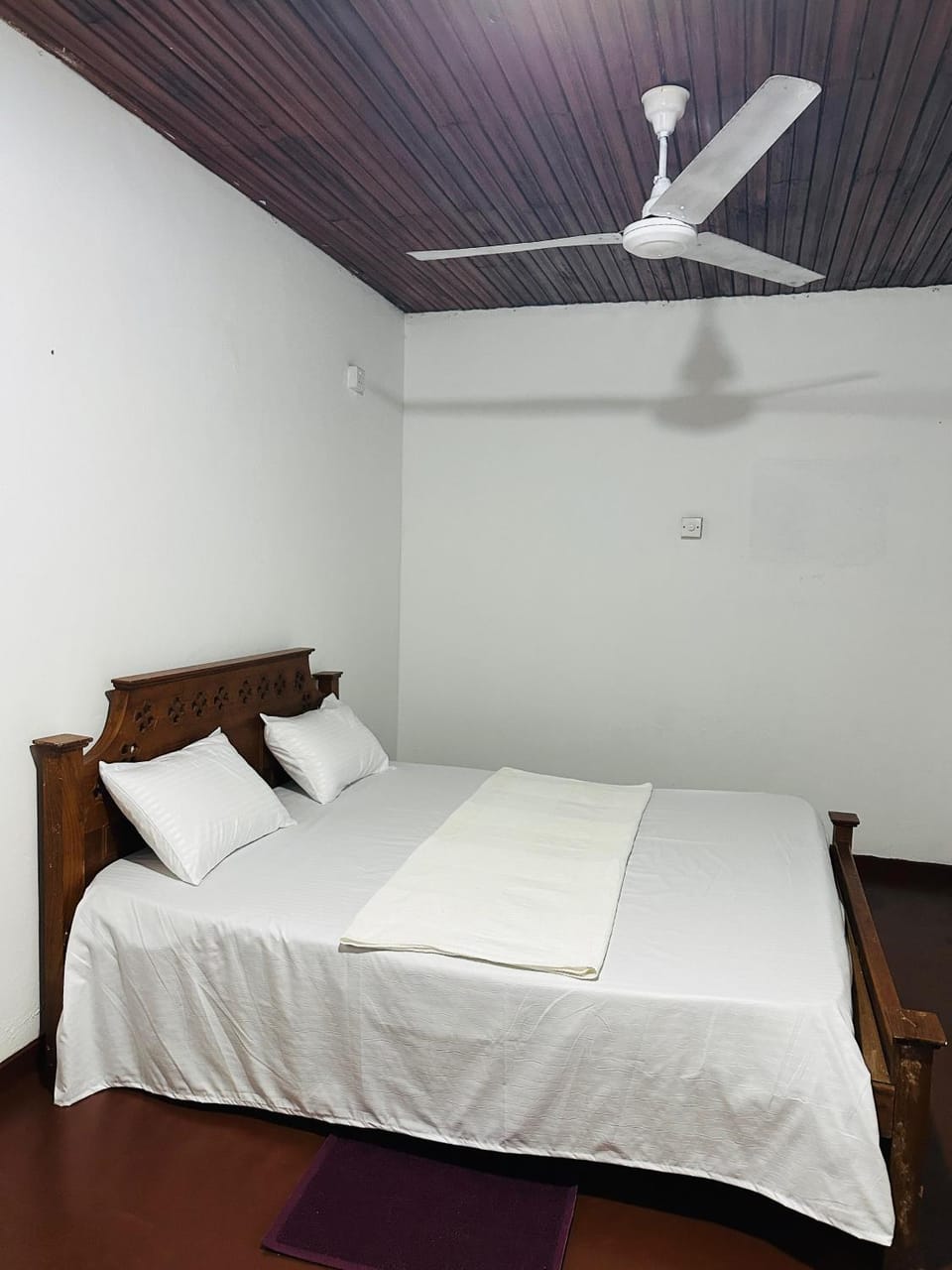 Pawana Hotel Bed and Breakfast in Southern Province