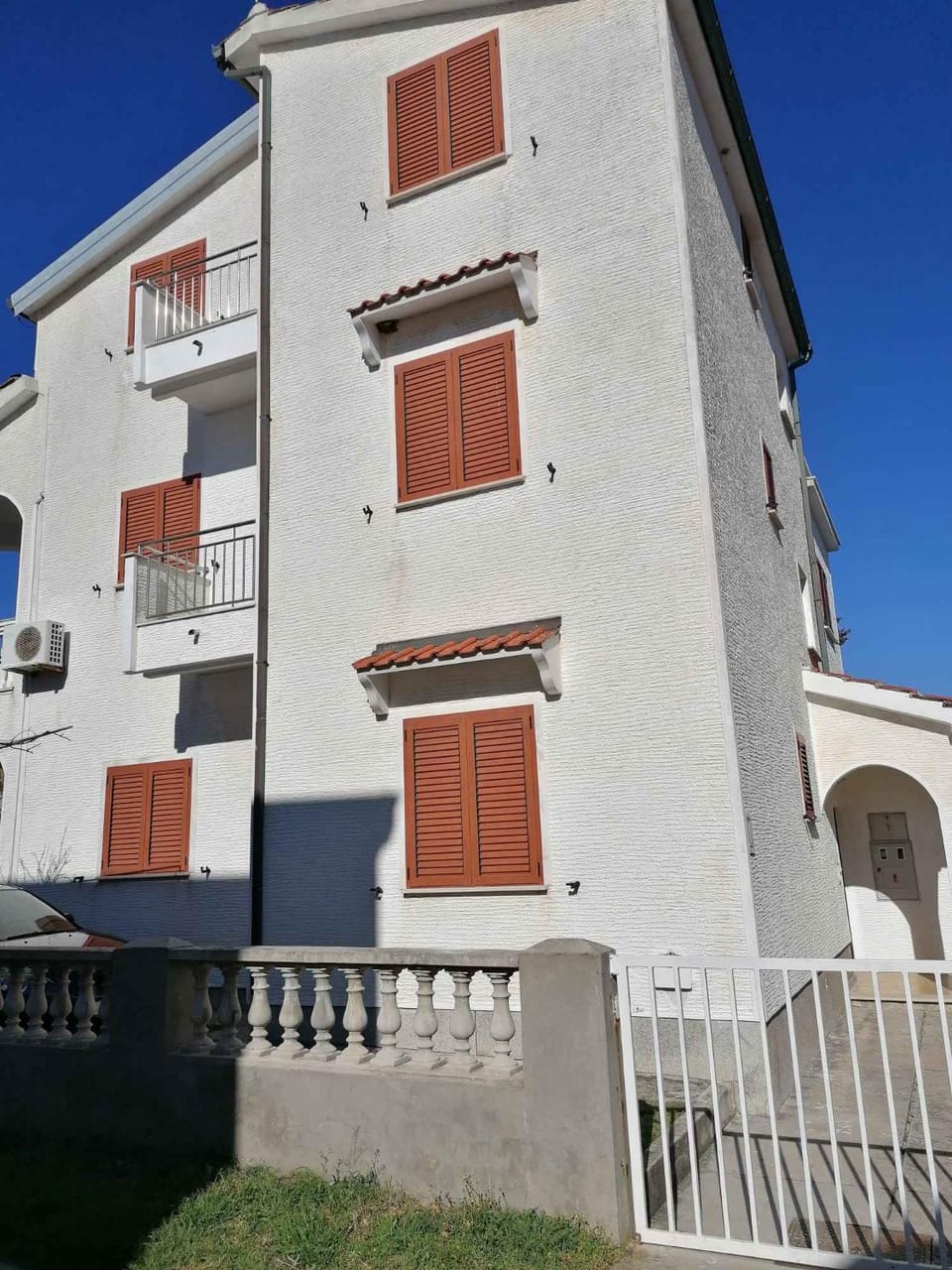 Property building, Summer