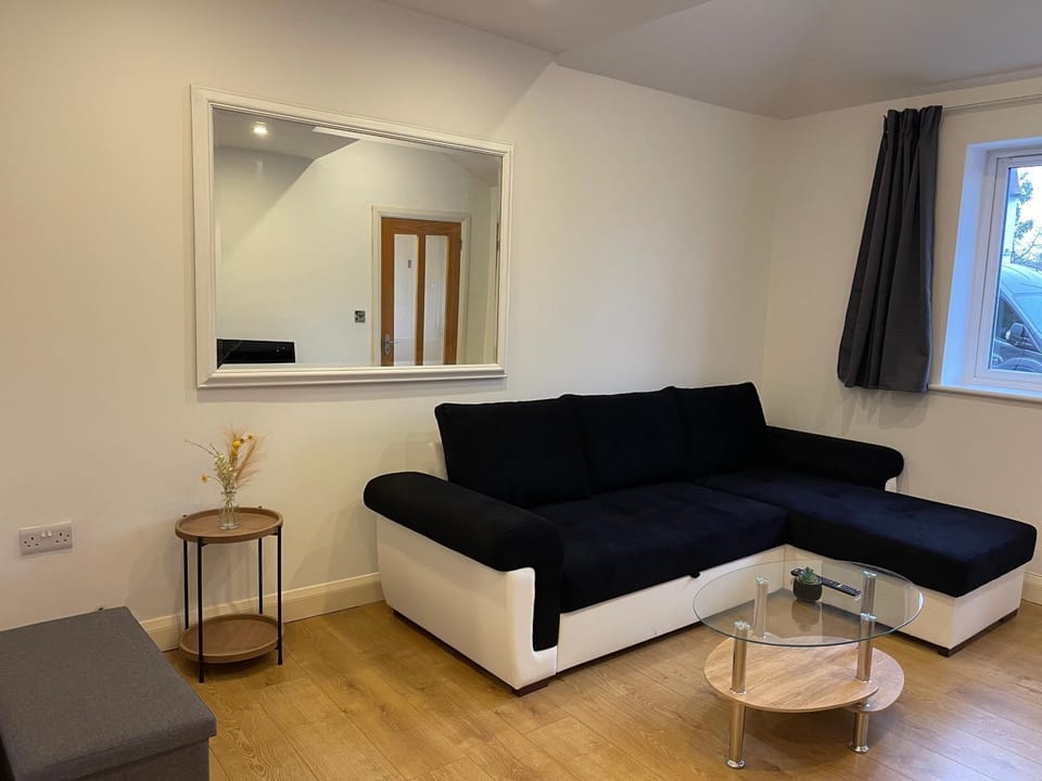 Croydon Stylish Serviced Accommodation Apartment in Croydon