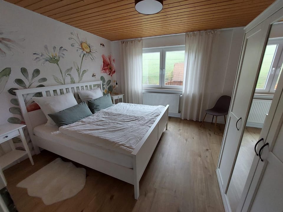 Property building, Living room, Bedroom