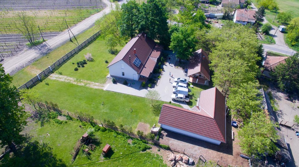 Property building, Bird's eye view