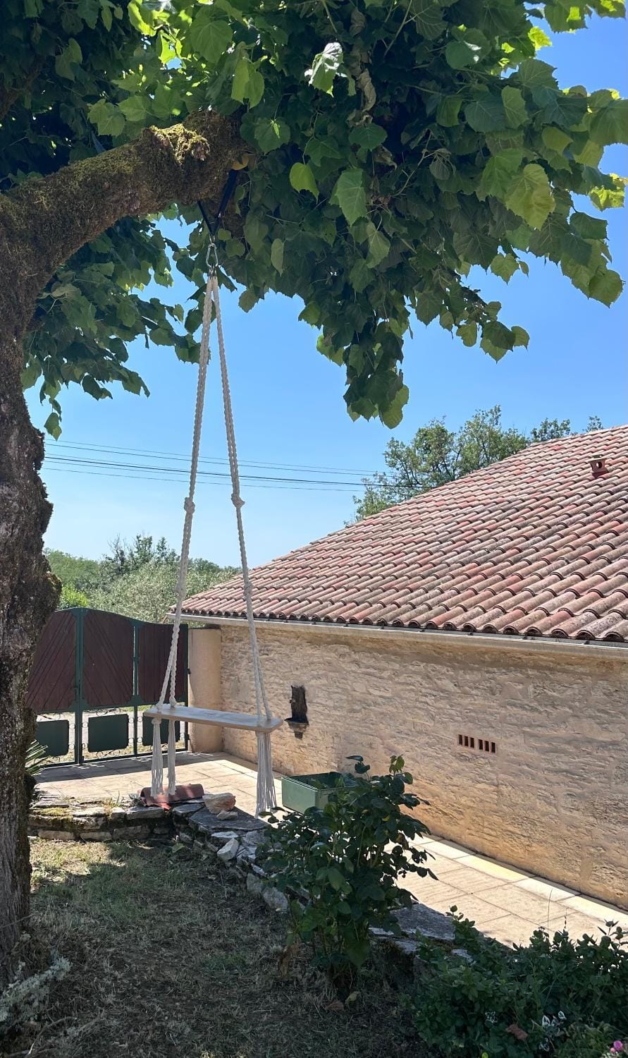 Gîte de Pégourdy House in Occitanie