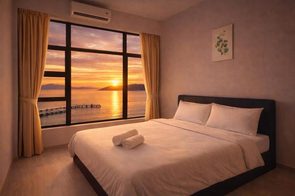 Premium Seaview Mountain city view Suites Best Location Apartment in Kota Kinabalu