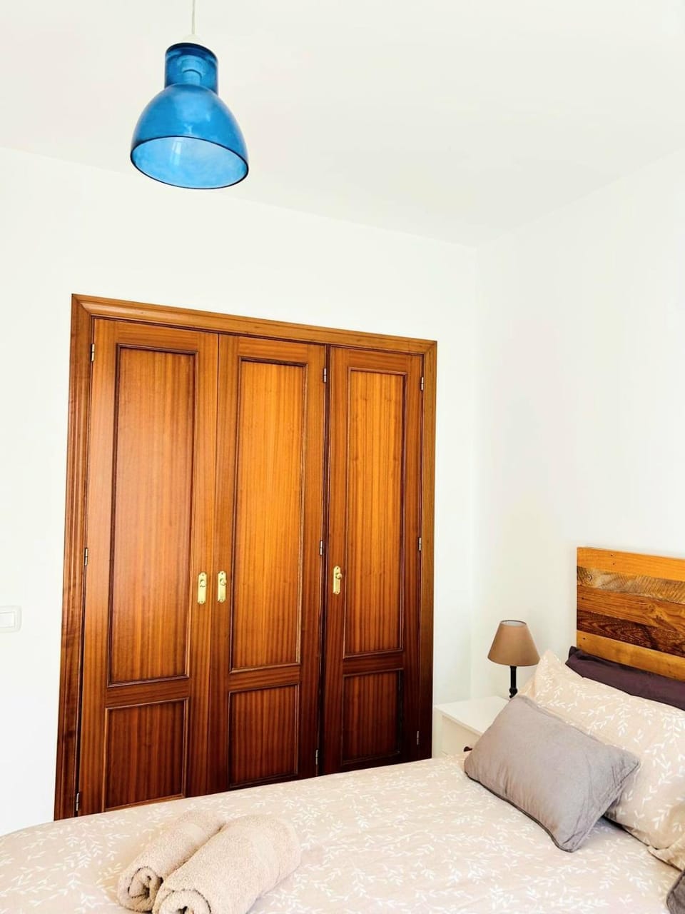 Bedroom, wardrobe