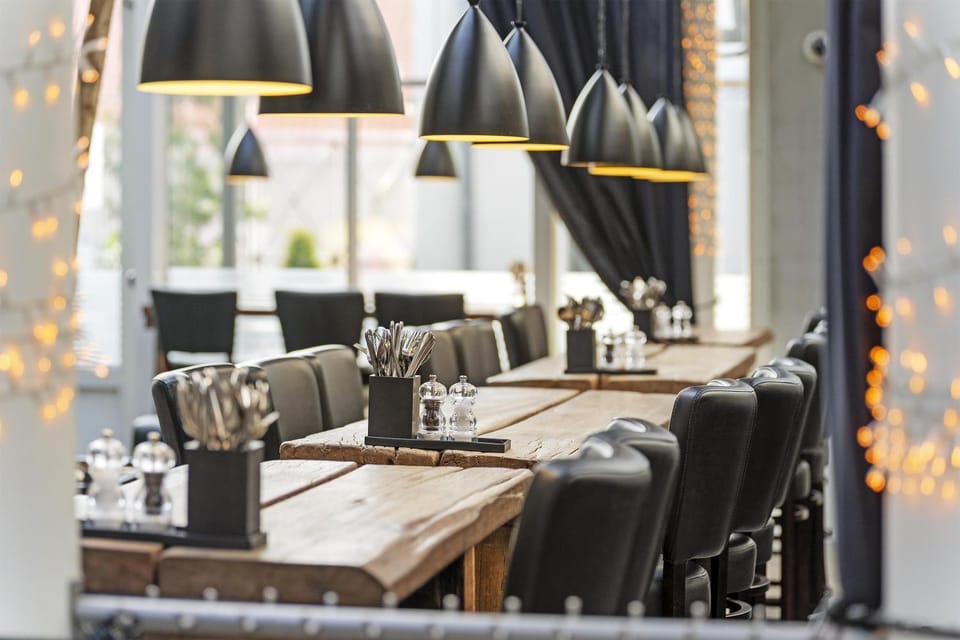 Restaurant/places to eat