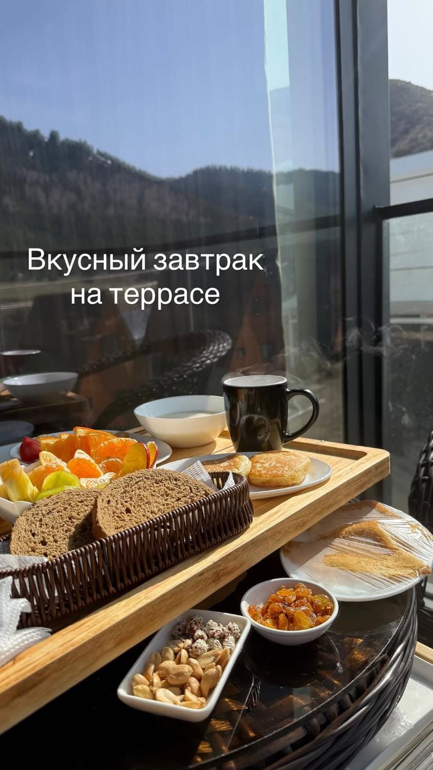 Food and drinks, Food, Breakfast, Breakfast